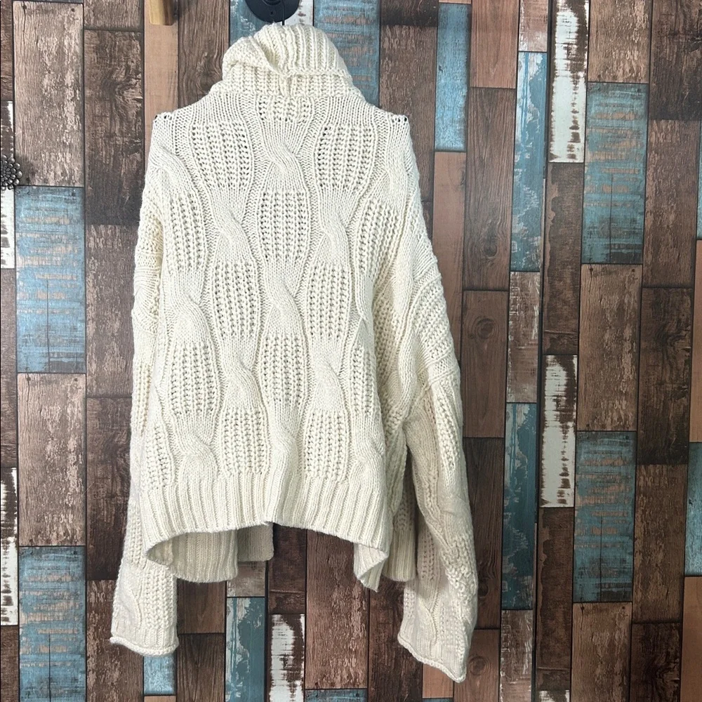 Universal Thread XXL Cream Knit Sweater - Picture 11 of 14